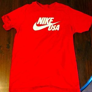 Boys Nike T shirt